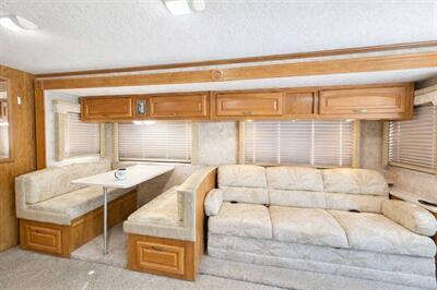 2007 Fleetwood Terra 34N - Photo 7 - Puyallup, WA 98373