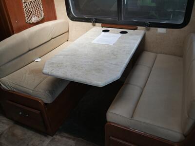 2017 Forest River Sunseeker 2400S - Photo 4 - Puyallup, WA 98373