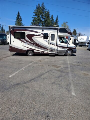 2017 Forest River Sunseeker 2400S   - Photo 1 - Puyallup, WA 98373
