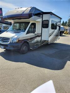 2017 Forest River Sunseeker 2400S - Photo 3 - Puyallup, WA 98373