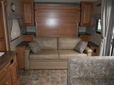 2015 Rockwood Mini Lite 2304KS   - Photo 9 - Puyallup, WA 98373