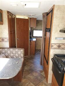 2013 KEYSTONE PASSPORT 252BH   - Photo 10 - Puyallup, WA 98373