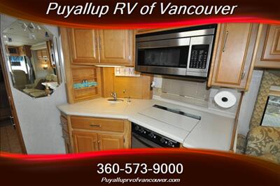 2005 WINNEBAGO JOURNEY 34H 350   - Photo 13 - Vancouver, WA 98682-4901