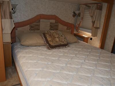 2005 Alpenlite Augusta 32RL   - Photo 11 - Puyallup, WA 98373
