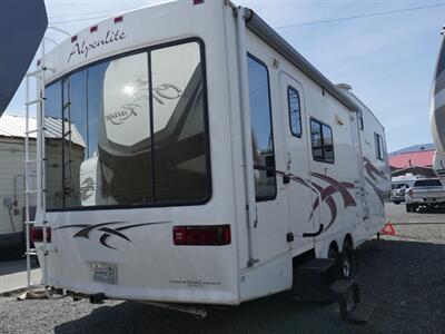 2005 Alpenlite Augusta 32RL   - Photo 3 - Puyallup, WA 98373