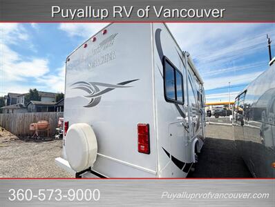 2014 Fleetwood Jamboree Searcher 23B   - Photo 3 - Vancouver, WA 98682-4901