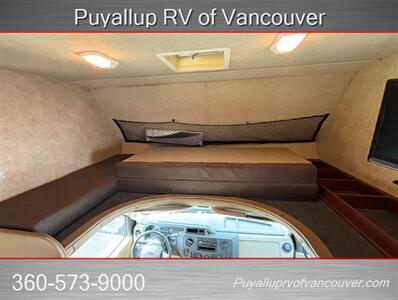 2014 Fleetwood Jamboree Searcher 23B   - Photo 10 - Vancouver, WA 98682-4901