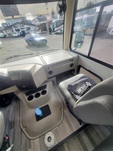 2024 Thor Indigo BB35   - Photo 14 - Puyallup, WA 98373