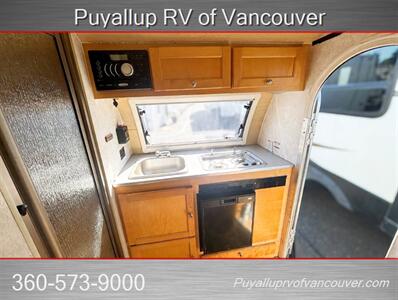 2017 NUCAMP PVTT TAB 320 - Photo 8 - Vancouver, WA 98682-4901