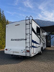 2022 Forest river Sunseeker 2850 LE - Photo 3 - Puyallup, WA 98373