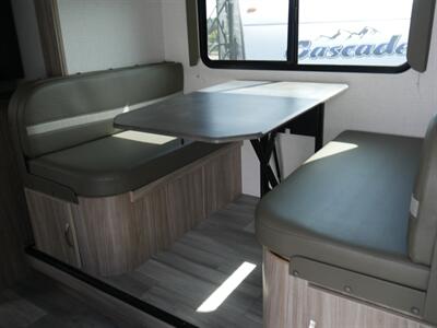 2022 Winnebago Micro Minnie 2108DS   - Photo 5 - Puyallup, WA 98373