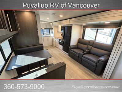 2025 KEYSTONE RV COUGAR HALF TON 22MLSWE   - Photo 7 - Vancouver, WA 98682-4901