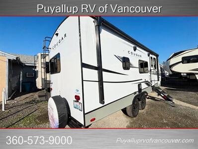 2025 KEYSTONE RV COUGAR HALF TON 22MLSWE   - Photo 3 - Vancouver, WA 98682-4901