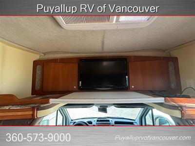 2009 WINNEBAGO VIEW 24J   - Photo 9 - Vancouver, WA 98682-4901