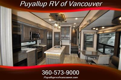 2023 GRAND DESIGN SOLITUDE ST391DL LOFT TWO BEDROOM   - Photo 27 - Vancouver, WA 98682-4901