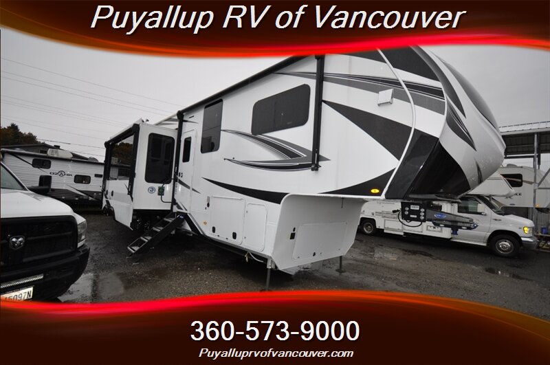 2023 GRAND DESIGN SOLITUDE ST391DL LOFT TWO BEDROOM  