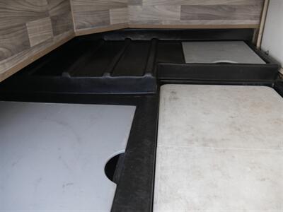 2017 Thor Freedom Elite 23H   - Photo 4 - Puyallup, WA 98373