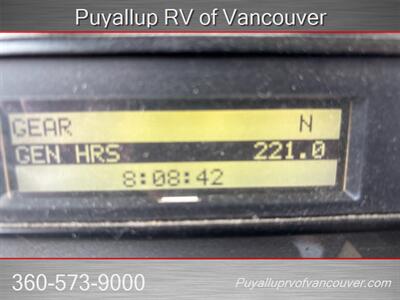 2013 Tiffin Allegro RED 33A   - Photo 8 - Vancouver, WA 98682-4901