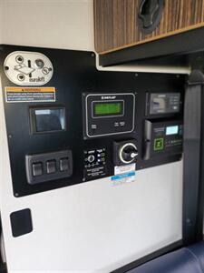 2022 Winnebago Revel 44E 4x4   - Photo 21 - Puyallup, WA 98373