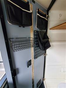 2022 Winnebago Revel 44E 4x4   - Photo 15 - Puyallup, WA 98373