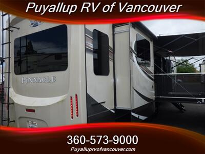 2018 JAYCO PINNACLE 39SPQS   - Photo 5 - Vancouver, WA 98682-4901