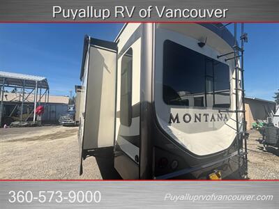 2017 KEYSTONE MONTANA 3950BR   - Photo 4 - Vancouver, WA 98682-4901