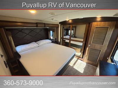 2017 KEYSTONE MONTANA 3950BR   - Photo 16 - Vancouver, WA 98682-4901