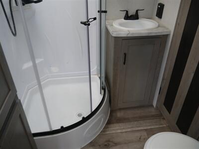 2021 Keystone Outback 330RL   - Photo 10 - Puyallup, WA 98373