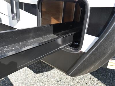 2021 Keystone Outback 330RL   - Photo 4 - Puyallup, WA 98373