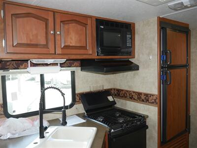2012 Keystone Passport 3220BH   - Photo 7 - Puyallup, WA 98373
