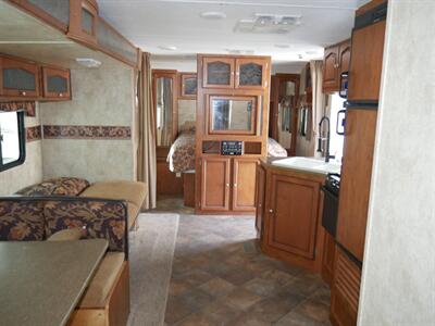 2012 Keystone Passport 3220BH   - Photo 15 - Puyallup, WA 98373