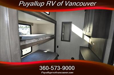 2022 GRAND DESIGN REFLECTION 31MB   - Photo 17 - Vancouver, WA 98682-4901