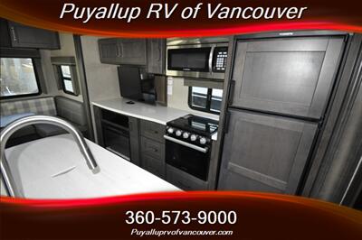 2022 GRAND DESIGN REFLECTION 31MB   - Photo 13 - Vancouver, WA 98682-4901