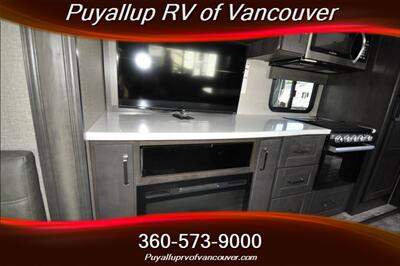 2022 GRAND DESIGN REFLECTION 31MB   - Photo 12 - Vancouver, WA 98682-4901