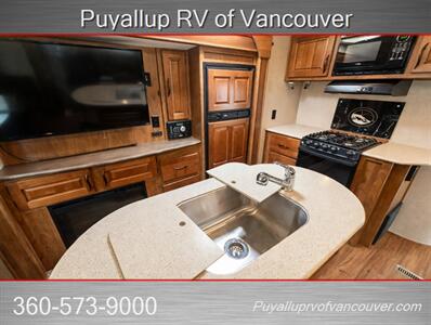 2017 OUTDOORS RV WIND RIVER Saddle Ridge  280RDSW - Photo 10 - Vancouver, WA 98682-4901