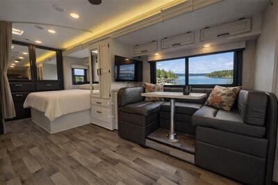 2023 Jayco REDHAWK 24B   - Photo 6 - Puyallup, WA 98373