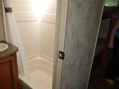 2012 Keystone Passport 2910BH - Photo 8 - Puyallup, WA 98373