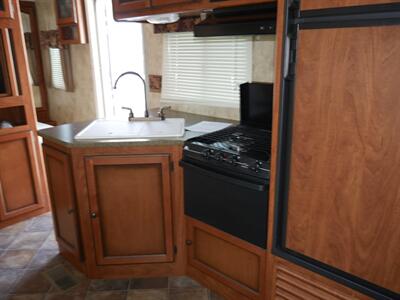 2012 Keystone Passport 2910BH - Photo 6 - Puyallup, WA 98373