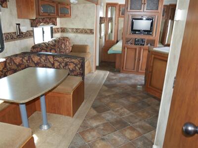 2012 Keystone Passport 2910BH - Photo 12 - Puyallup, WA 98373