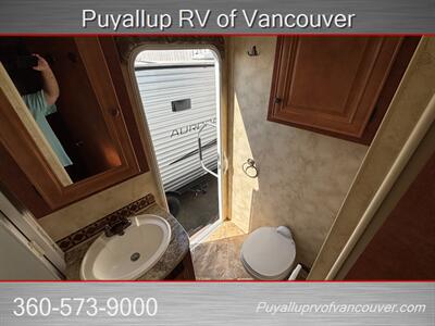 2014 ARCTIC FOX CLASSIC 31D   - Photo 14 - Vancouver, WA 98682-4901