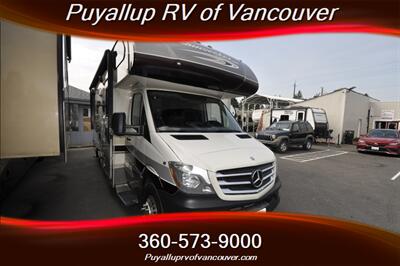 2016 FOREST RIVER SUNSEEKER 2400W 3500 MERCEDES SPRINT   - Photo 4 - Vancouver, WA 98682-4901