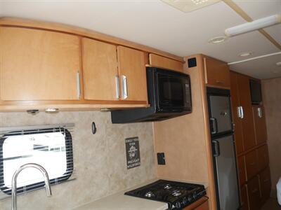 2009 Gulf Stream BT Cruiser GX2 5272 - Photo 6 - Puyallup, WA 98373