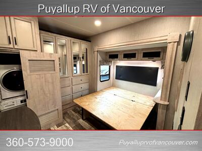 2022 FOREST RIVER SIERRA M-401FLX   - Photo 16 - Vancouver, WA 98682-4901