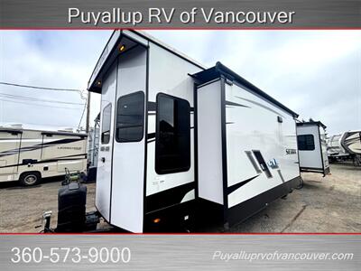 2022 FOREST RIVER SIERRA M-401FLX   - Photo 2 - Vancouver, WA 98682-4901