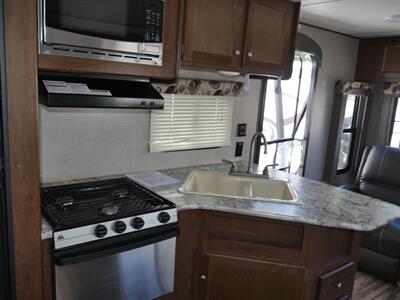 2017 Keystone Hideout 26RLSWE   - Photo 5 - Puyallup, WA 98373