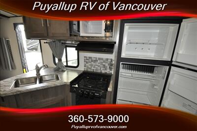 2018 FOREST RIVER SURVEYOR 245BHS   - Photo 21 - Vancouver, WA 98682-4901