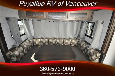 2018 FOREST RIVER SURVEYOR 245BHS   - Photo 12 - Vancouver, WA 98682-4901