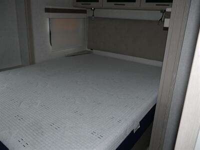 2023 Forest River Rockwood Mini Lite 2516S - Photo 7 - Puyallup, WA 98373