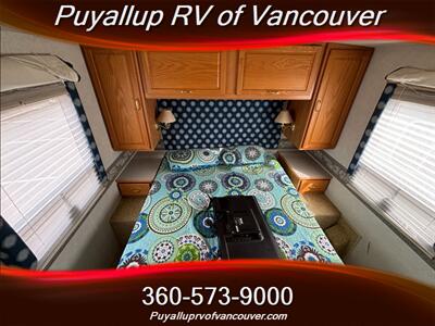 2001 Itasca Sunrise 31B   - Photo 15 - Vancouver, WA 98682-4901