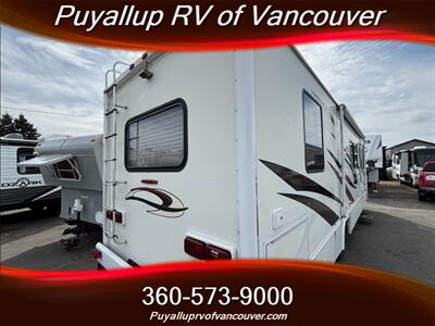 2001 Itasca Sunrise 31B   - Photo 5 - Vancouver, WA 98682-4901